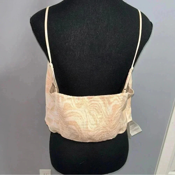 Abercrombie & Fitch  Top - Picture 3 of 8